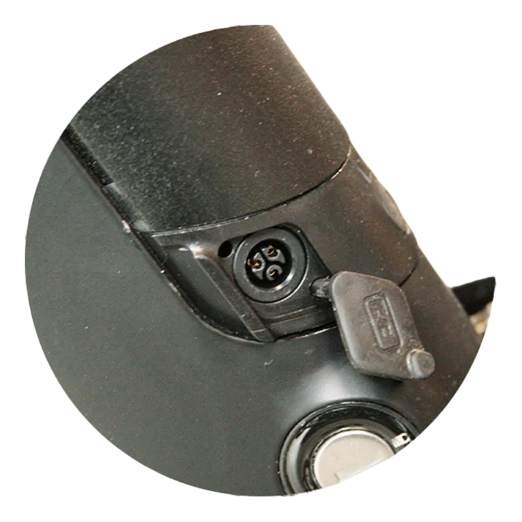 Chargeur de batterie mixte 36V 4A noir pour vélo électrique
